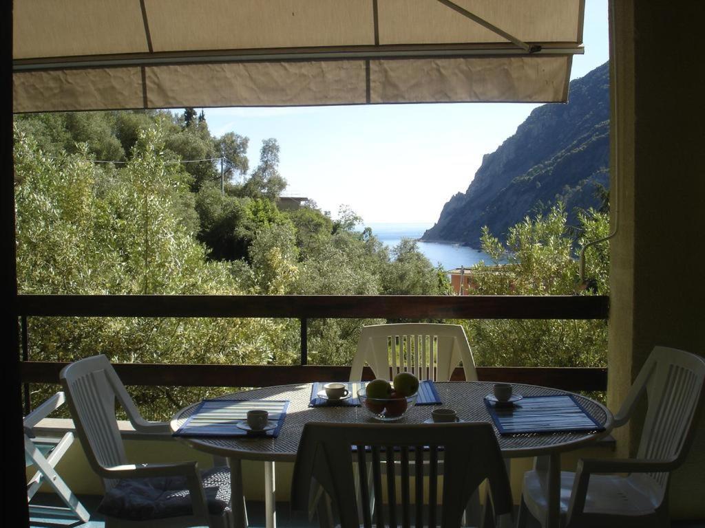 Miramar Cosy Apartment Monterosso al Mare Eksteriør bilde